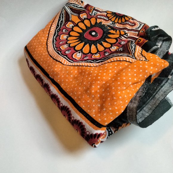 Traditional African fabric - Picture 4 of 4